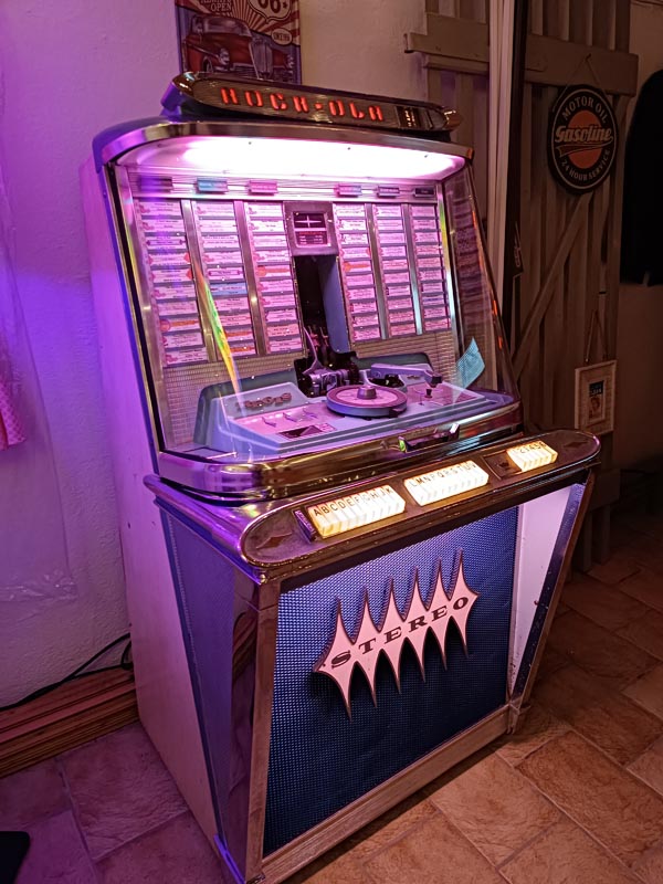 Rock-Ola 1488 Regis 120